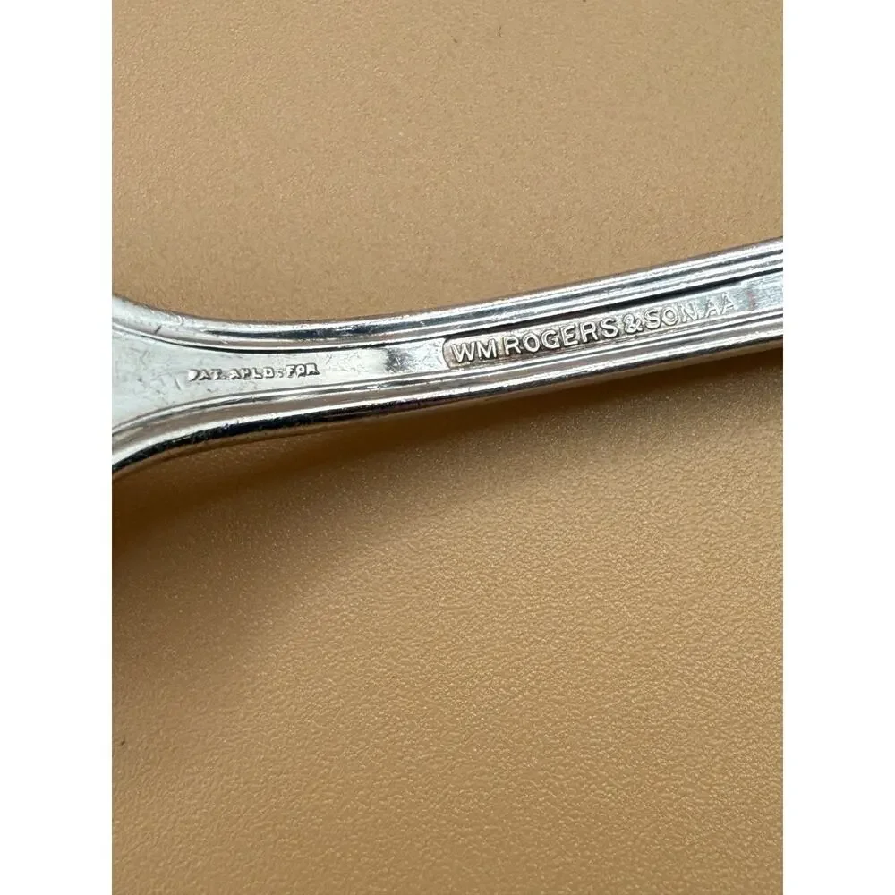 ✨Pair of Antique Silver Plated Butter Knives 1847 Rogers & Wm Rogers AA